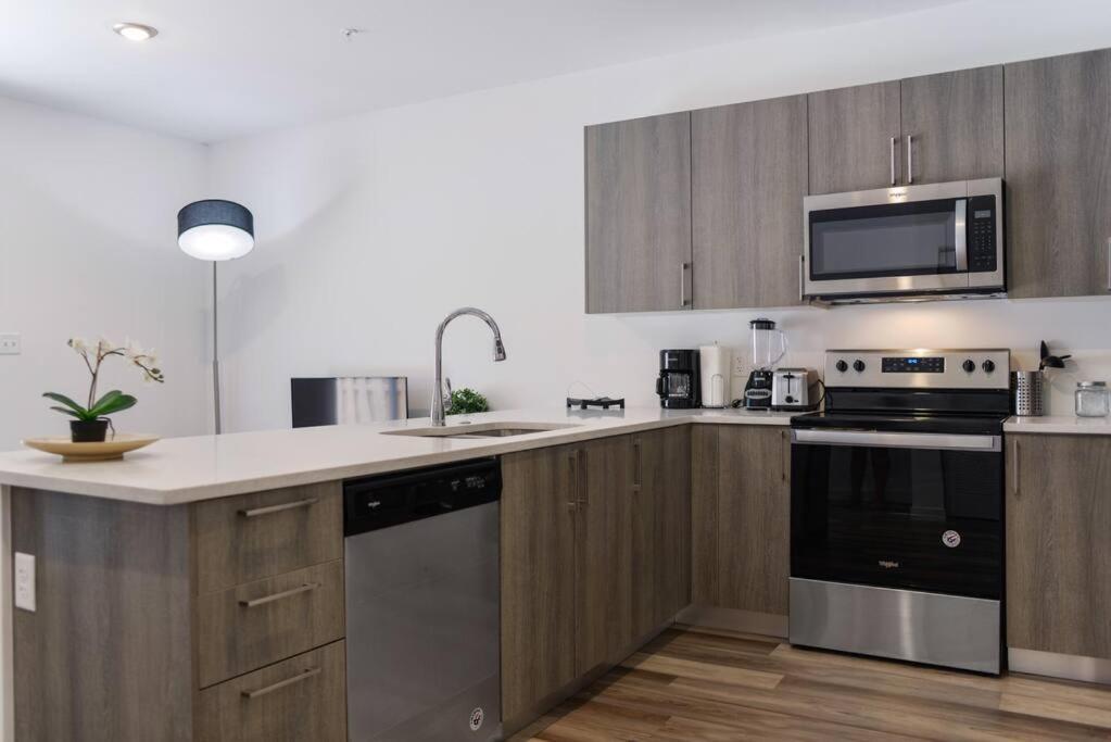 Awesome Townhouse 15 Minutes From The Beach Miami Exterior photo